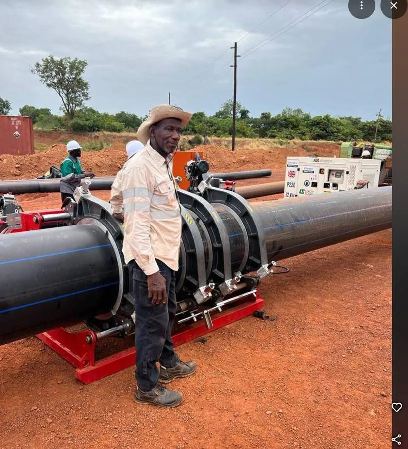 Le PDG « The King » sur le chantier pipeline TSF